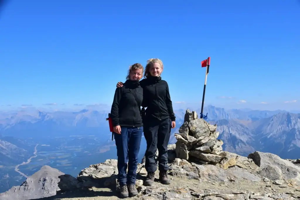 Gemeinsam auf dem Gipfel - Analena & Verena Schmidt - Zwei Sommer in den Rockies